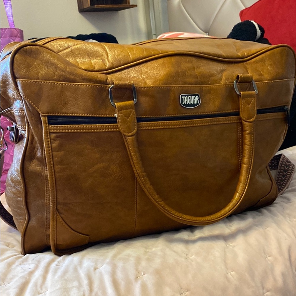 Big Brown 100% Leather Bag w/strap